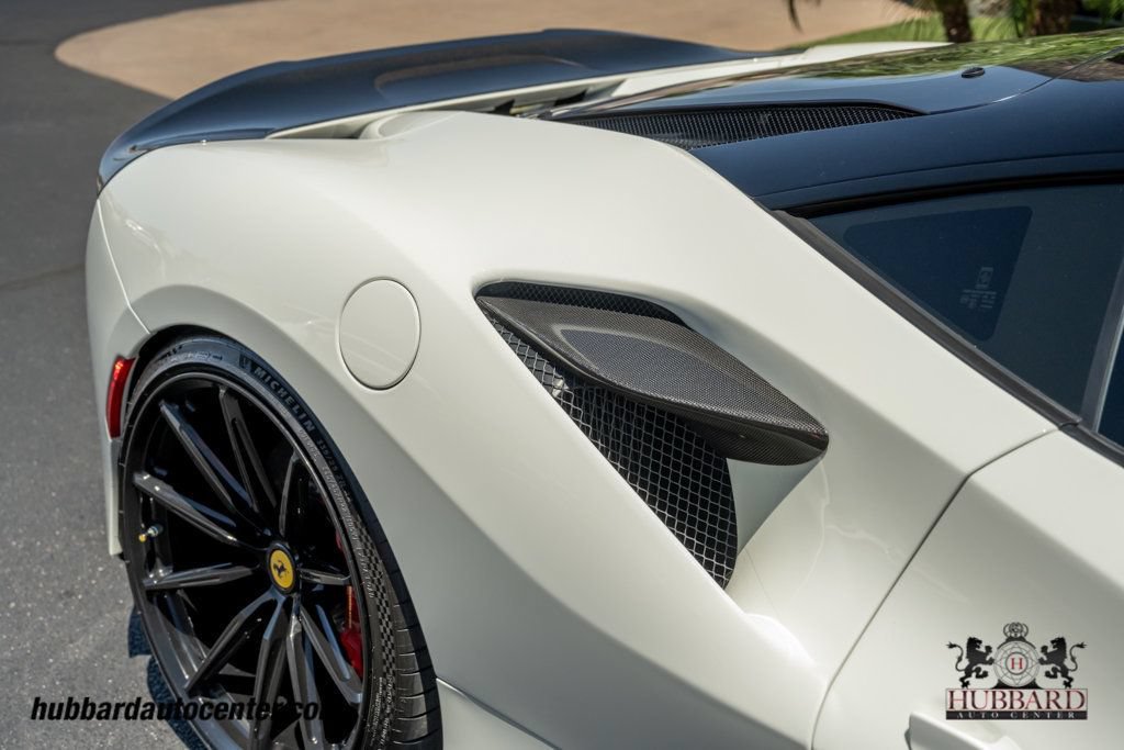 Used 2020 Ferrari F8 Tributo RWD image 33