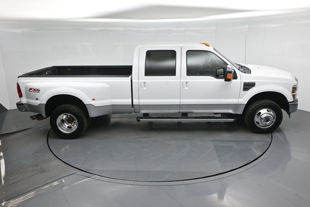 Used 2010 Ford F350 Lariat image 36