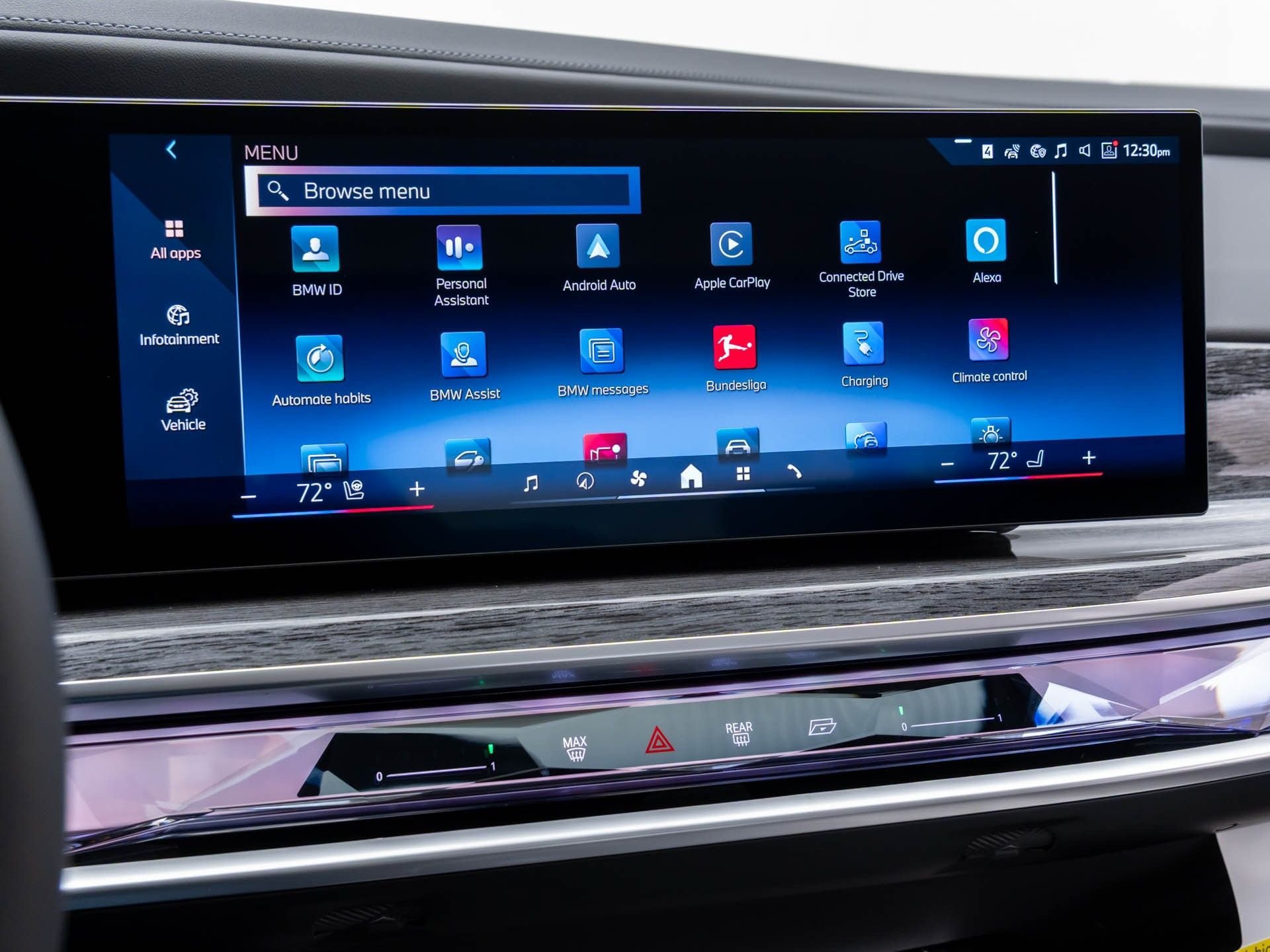 New 2025 BMW 750e xDrive AWD/4WD image 23