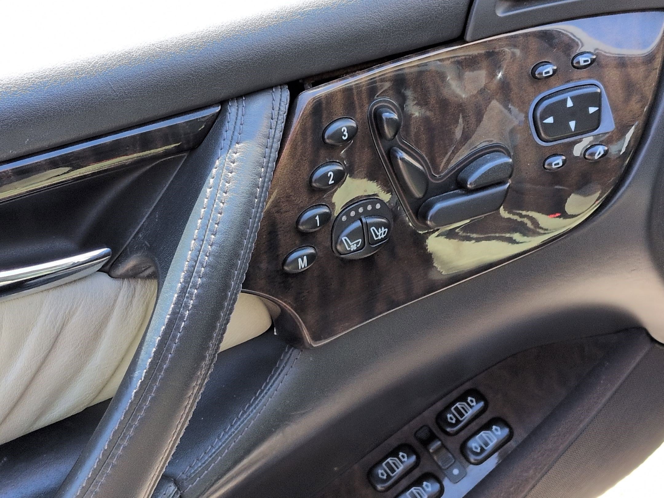 Used 2002 Mercedes-Benz CL 55 AMG AMG image 11