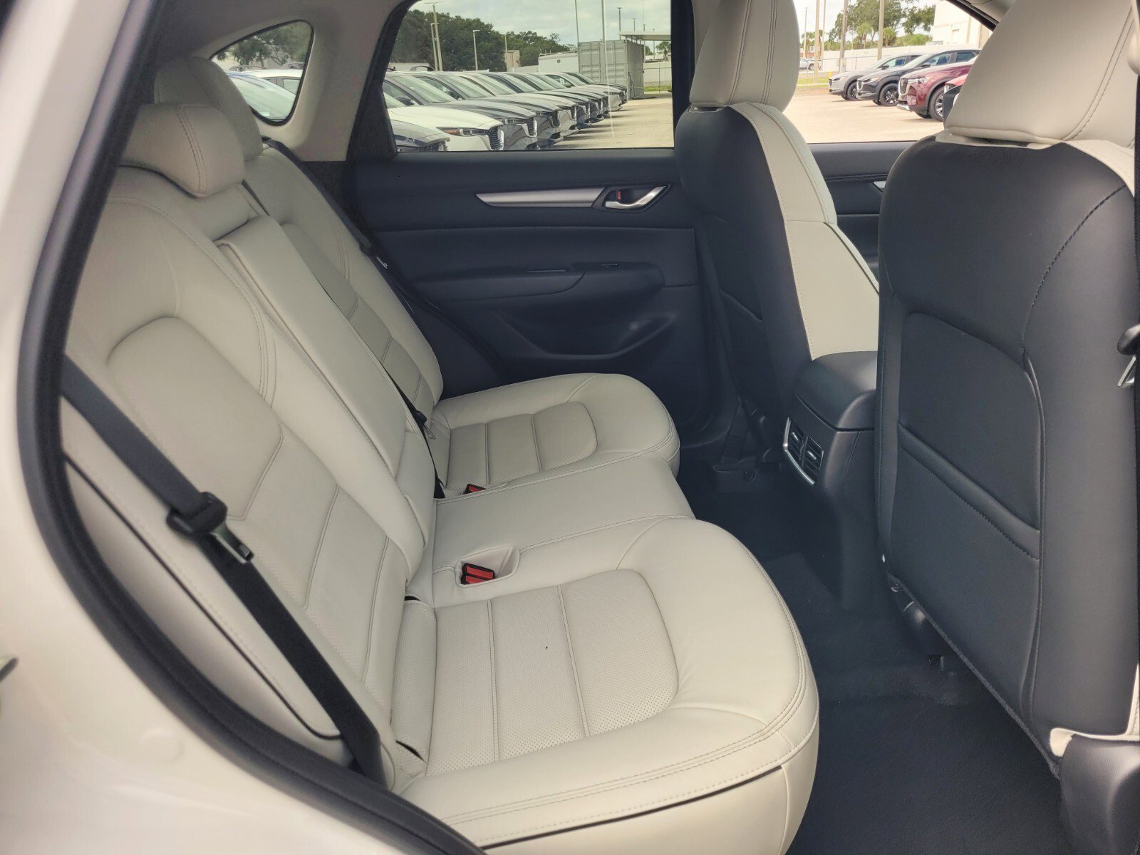 New 2025 MAZDA CX-5 AWD 2.5 S w/ Preferred Package image 15