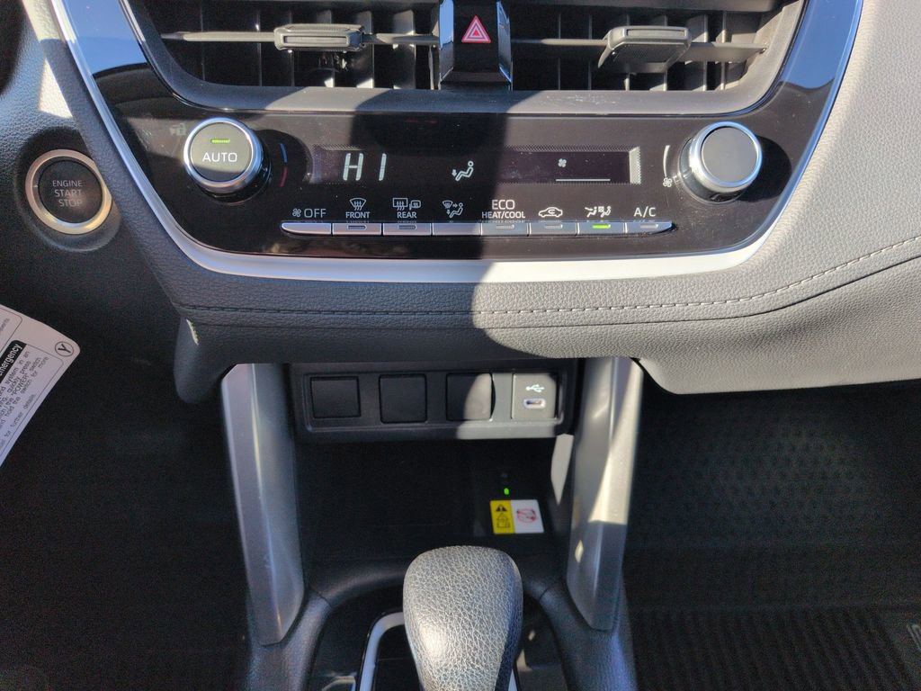Certified 2023 Toyota Corolla Cross LE FWD image 18