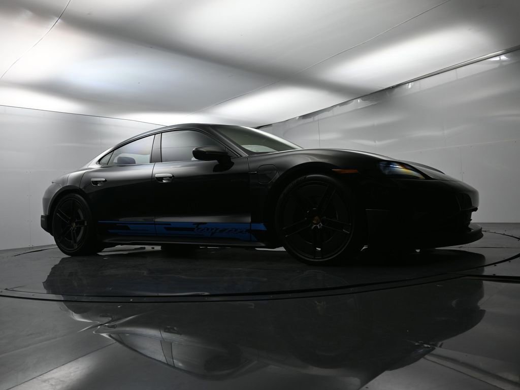 Certified 2025 Porsche Taycan Turbo GT image 58
