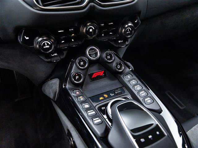 Used 2023 Aston Martin V8 Vantage Coupe RWD image 9