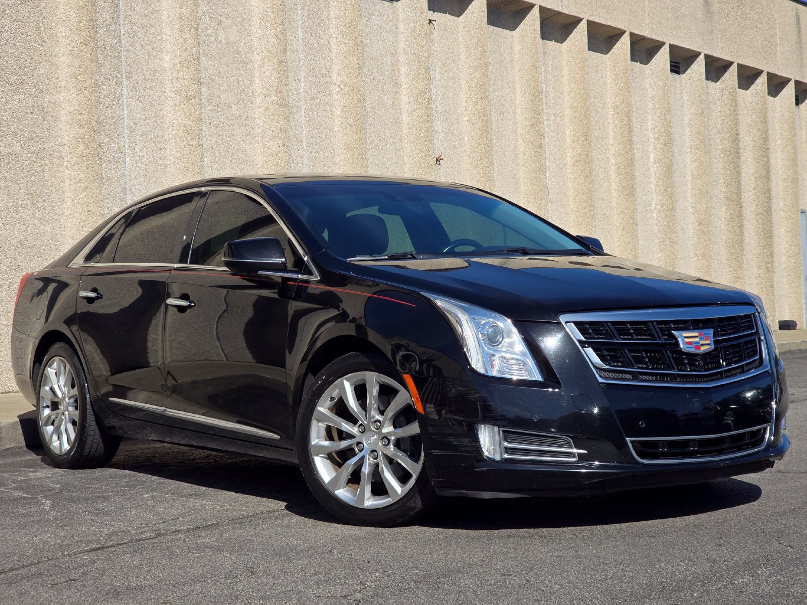 Used 2017 Cadillac XTS Luxury w/ Driver Awareness Package AWD/4WD image 2
