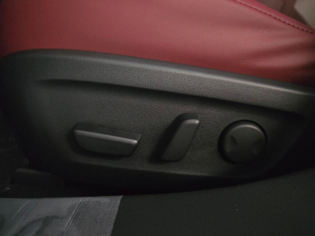 New 2026 MAZDA MAZDA3 2.5 S Hatchback w/ Premium Pkg image 21