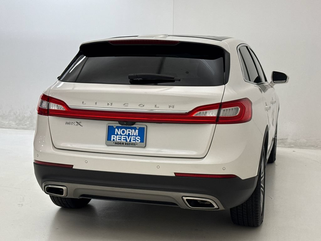 Used 2016 Lincoln MKX Reserve FWD image 9