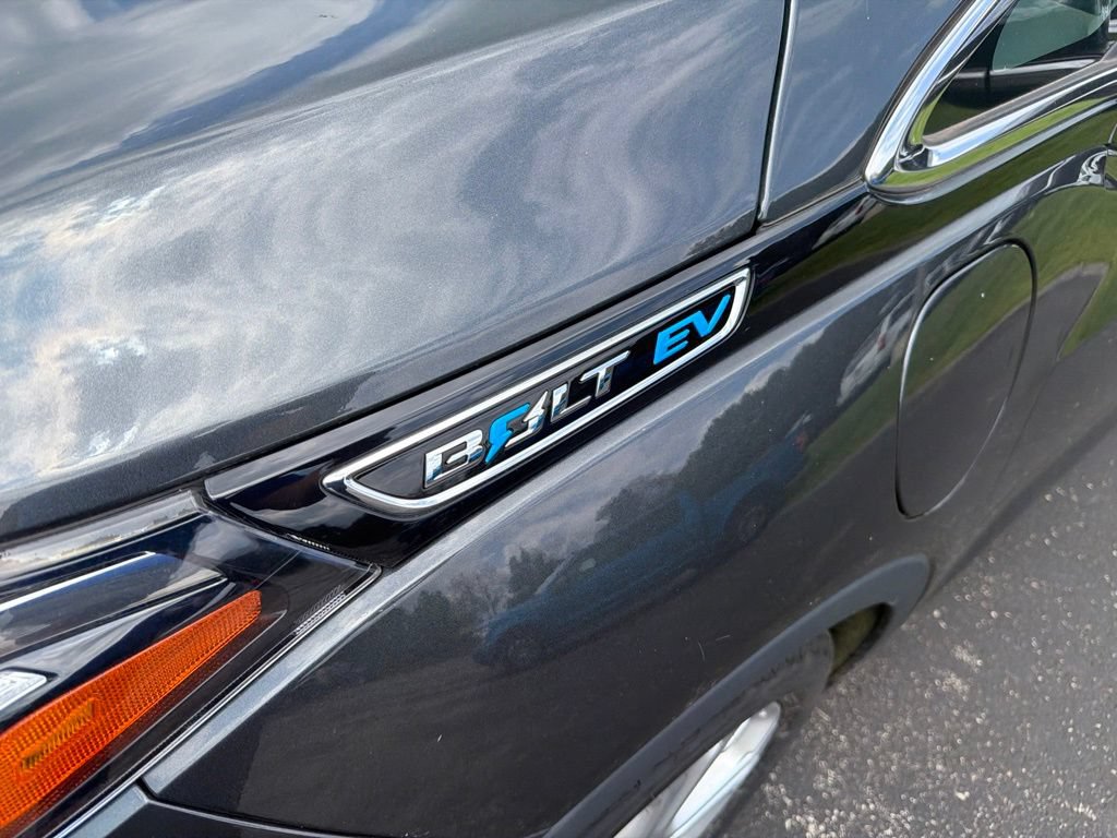 Certified 2020 Chevrolet Bolt LT FWD image 10
