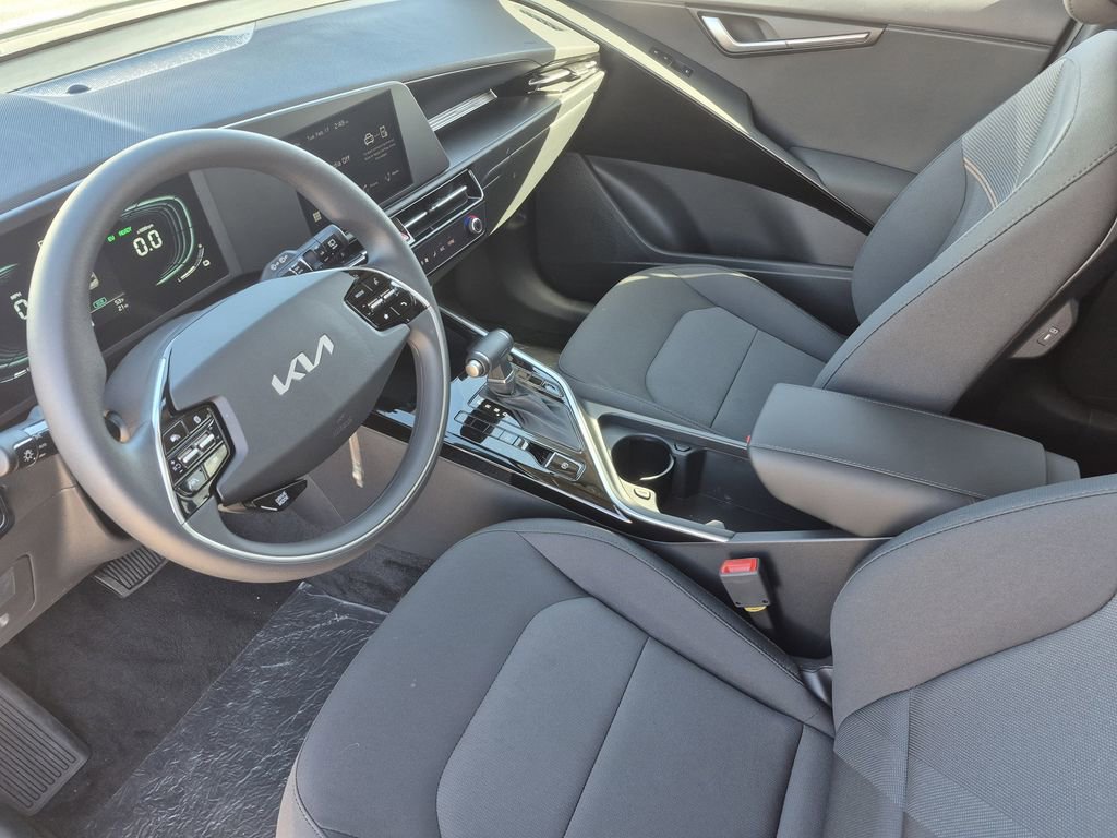New 2026 Kia Niro LX image 9