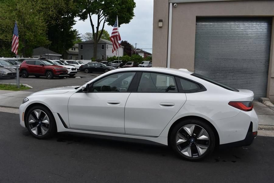 Used 2023 BMW i4 eDrive35 RWD image 5
