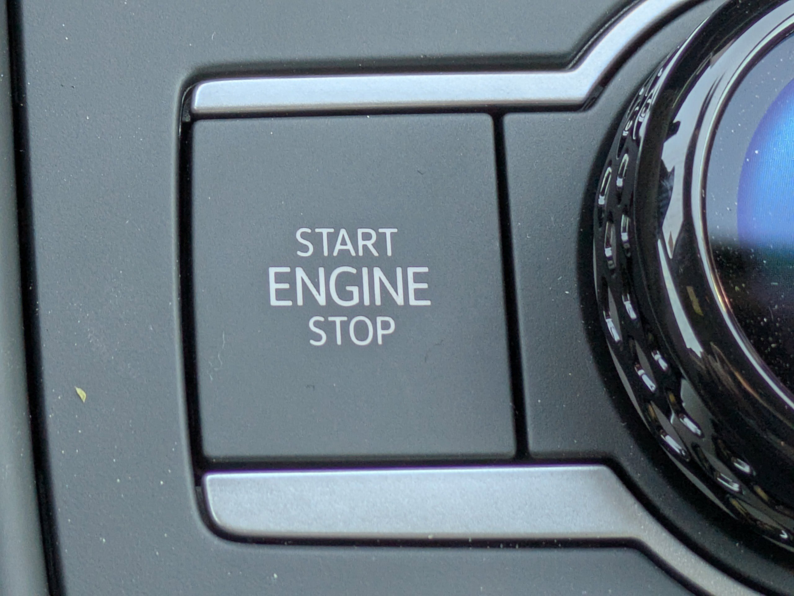 New 2026 Volkswagen Tiguan SE R-Line image 31