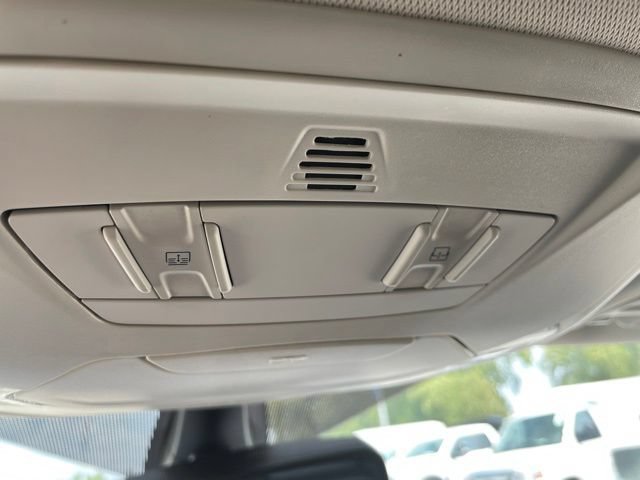 Used 2018 Ford Escape Titanium FWD image 45