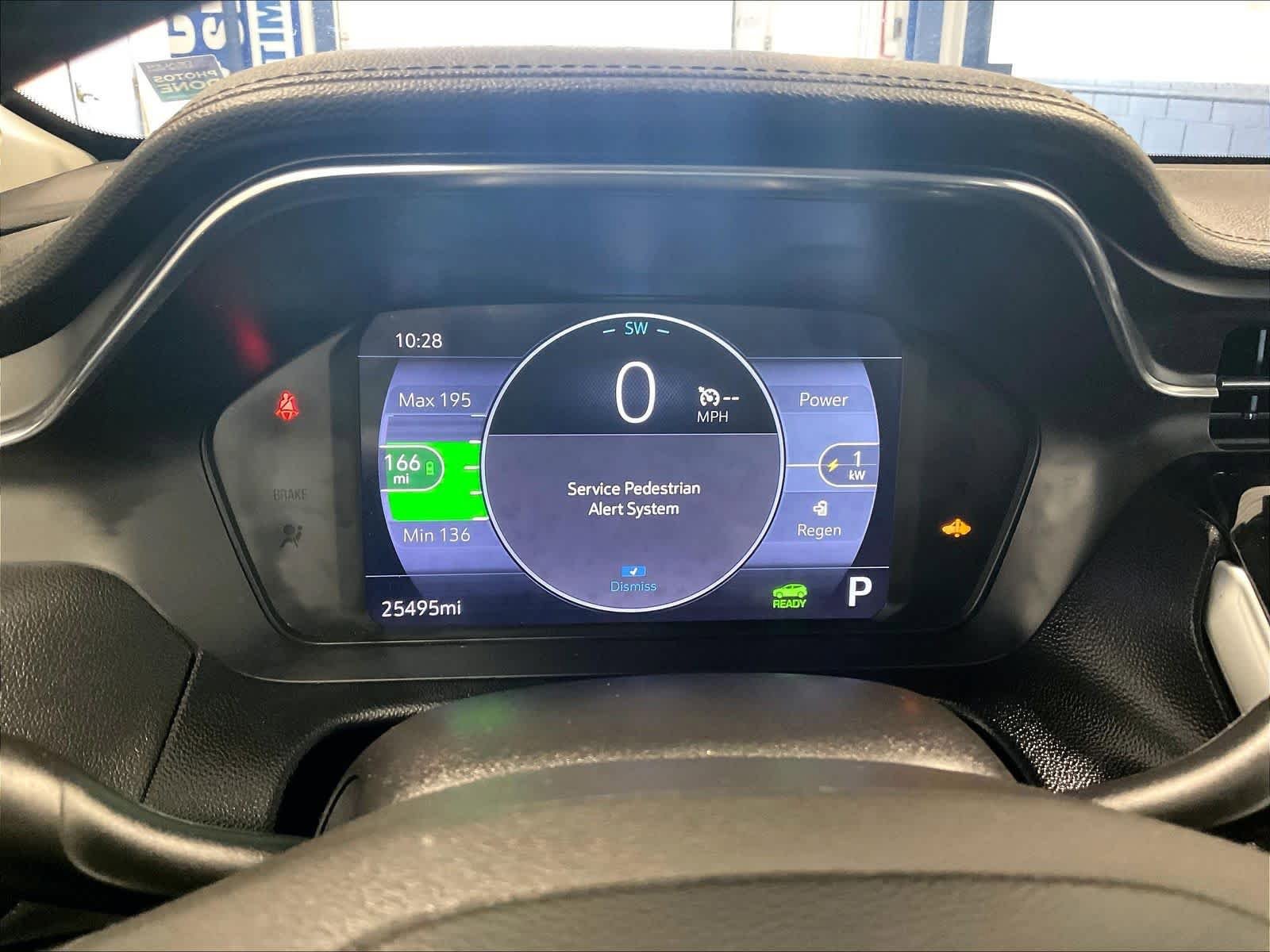 Used 2023 Chevrolet Bolt EUV LT w/ Comfort Package FWD image 24