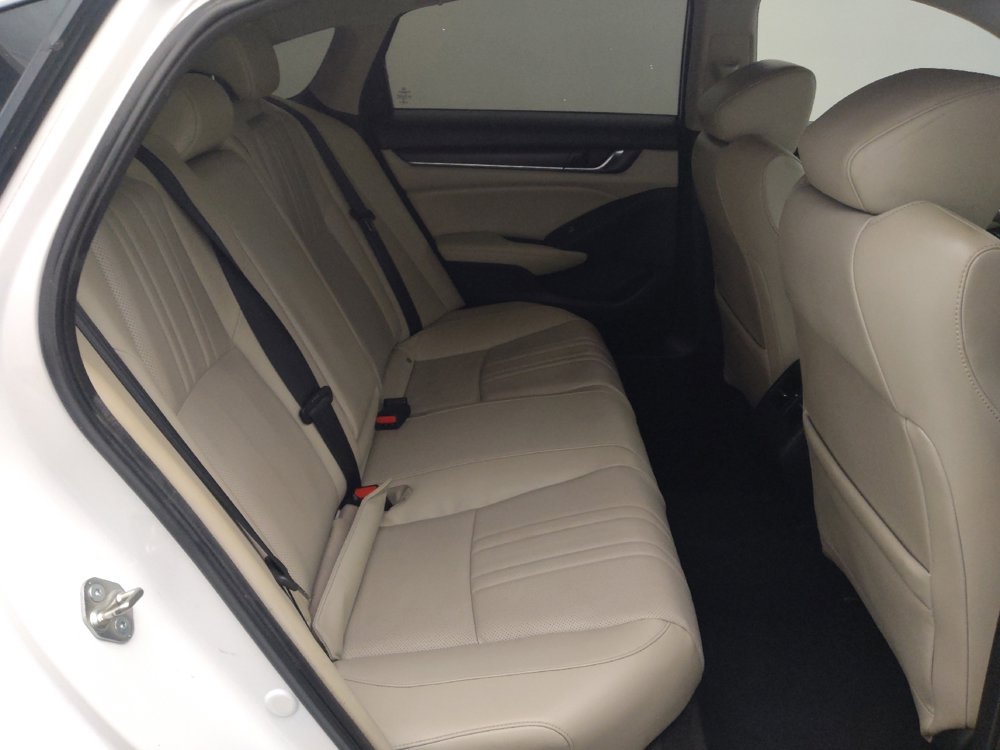 Used 2018 Honda Accord EX-L image 19