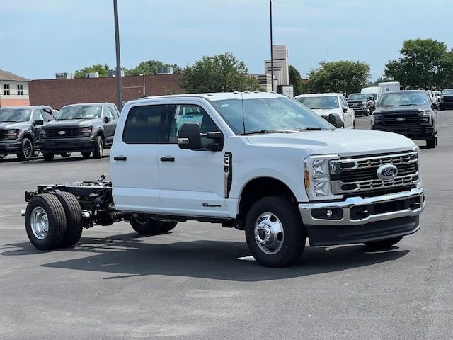 New 2026 Ford F350 XLT w/ XLT Value Package image 9