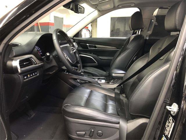 Used 2022 Kia Telluride EX w/ Towing Package image 16