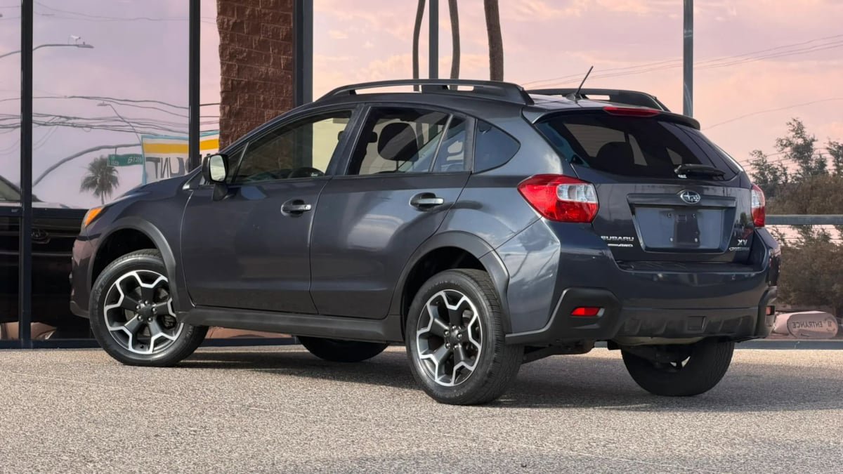 Used 2014 Subaru Crosstrek 2.0i Premium AWD/4WD image 9