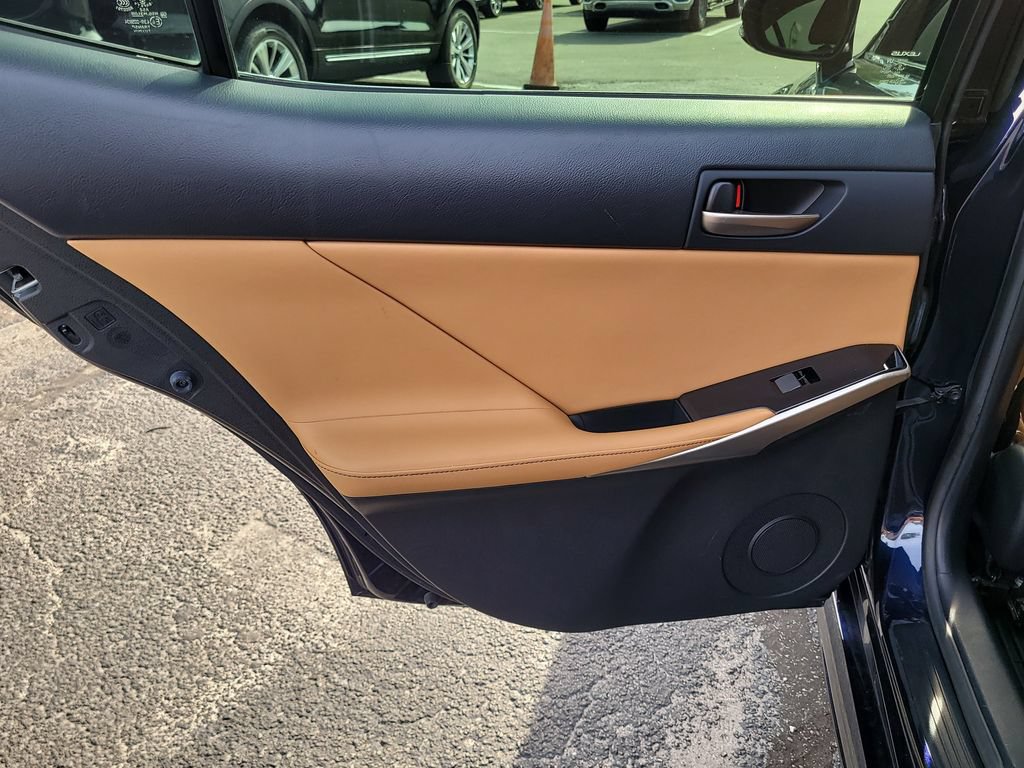 Used 2019 Lexus IS 300 AWD w/ Navigation Package image 8