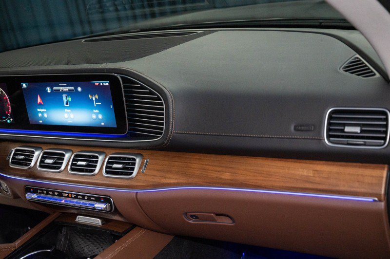 Certified 2026 Mercedes-Benz GLS 450 4MATIC image 18