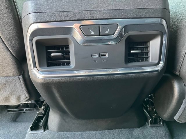Used 2025 GMC Sierra 3500 Denali w/ Denali Reserve Package AWD/4WD image 21