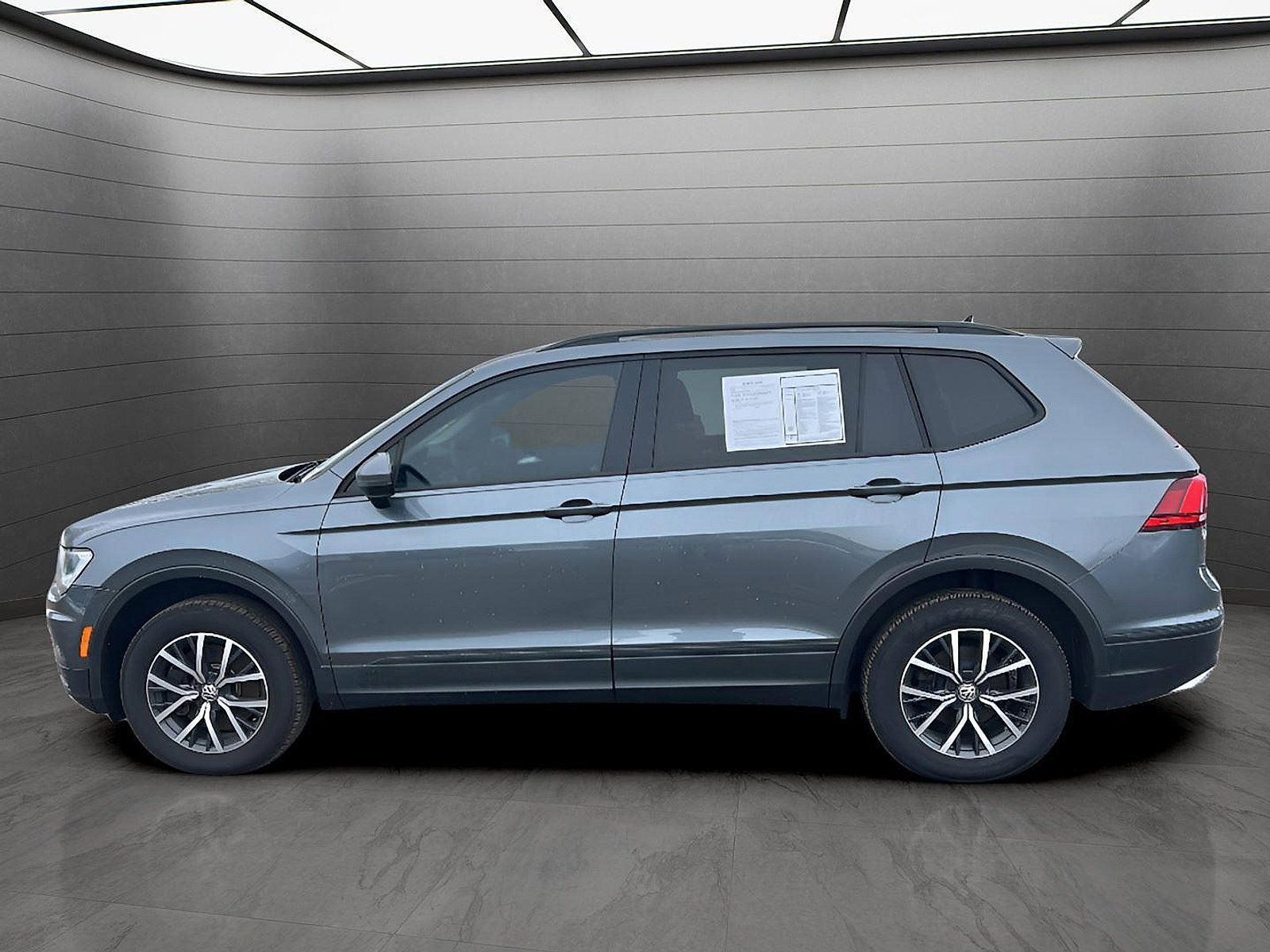Used 2021 Volkswagen Tiguan S AWD/4WD image 2