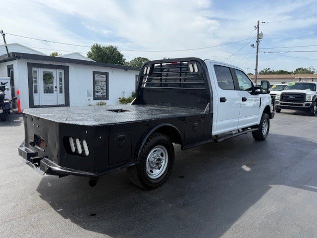 Used 2020 Ford F250 XL w/ Power Equipment Group image 6