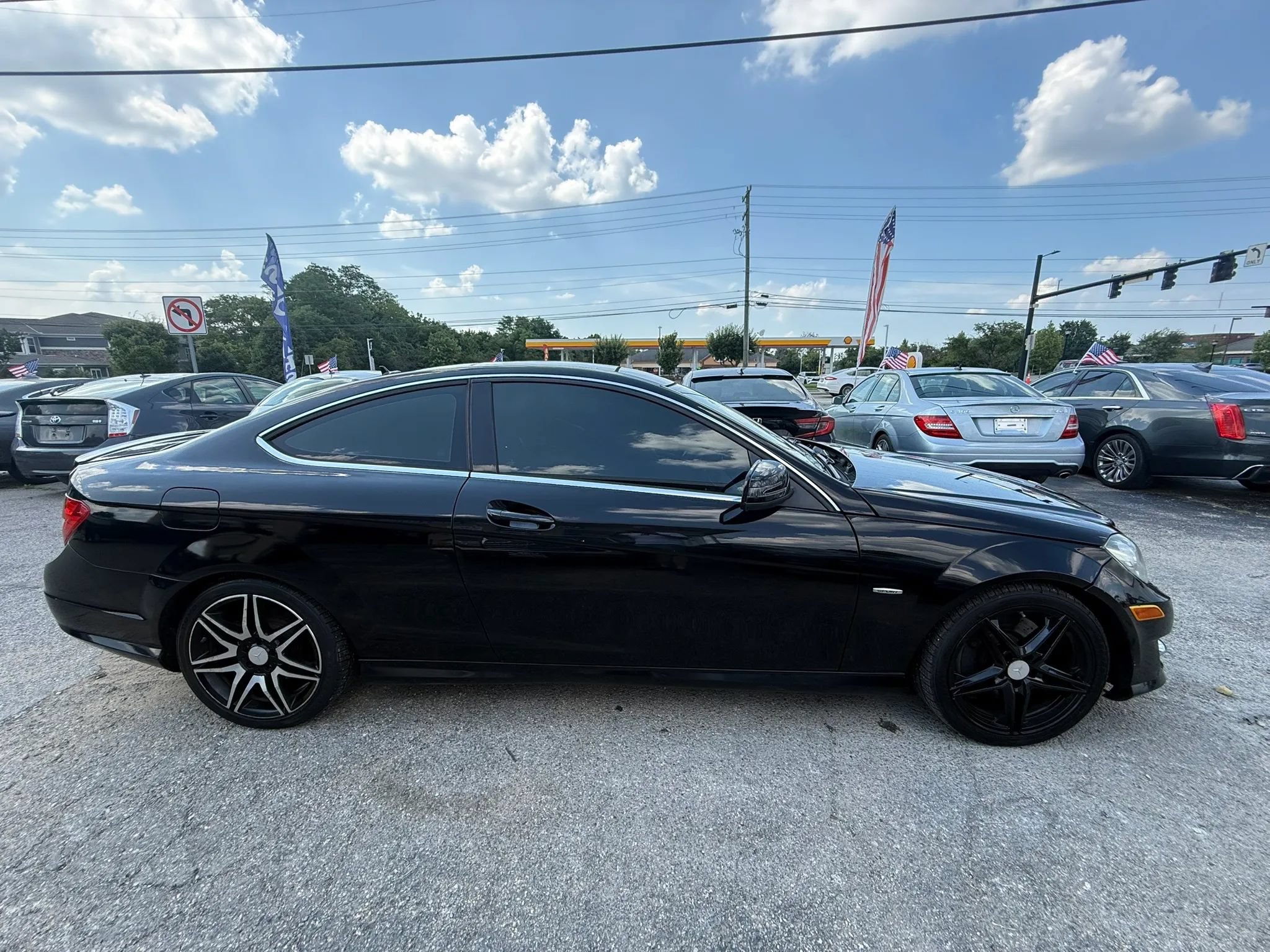 Used 2013 Mercedes-Benz C 250 Coupe image 7