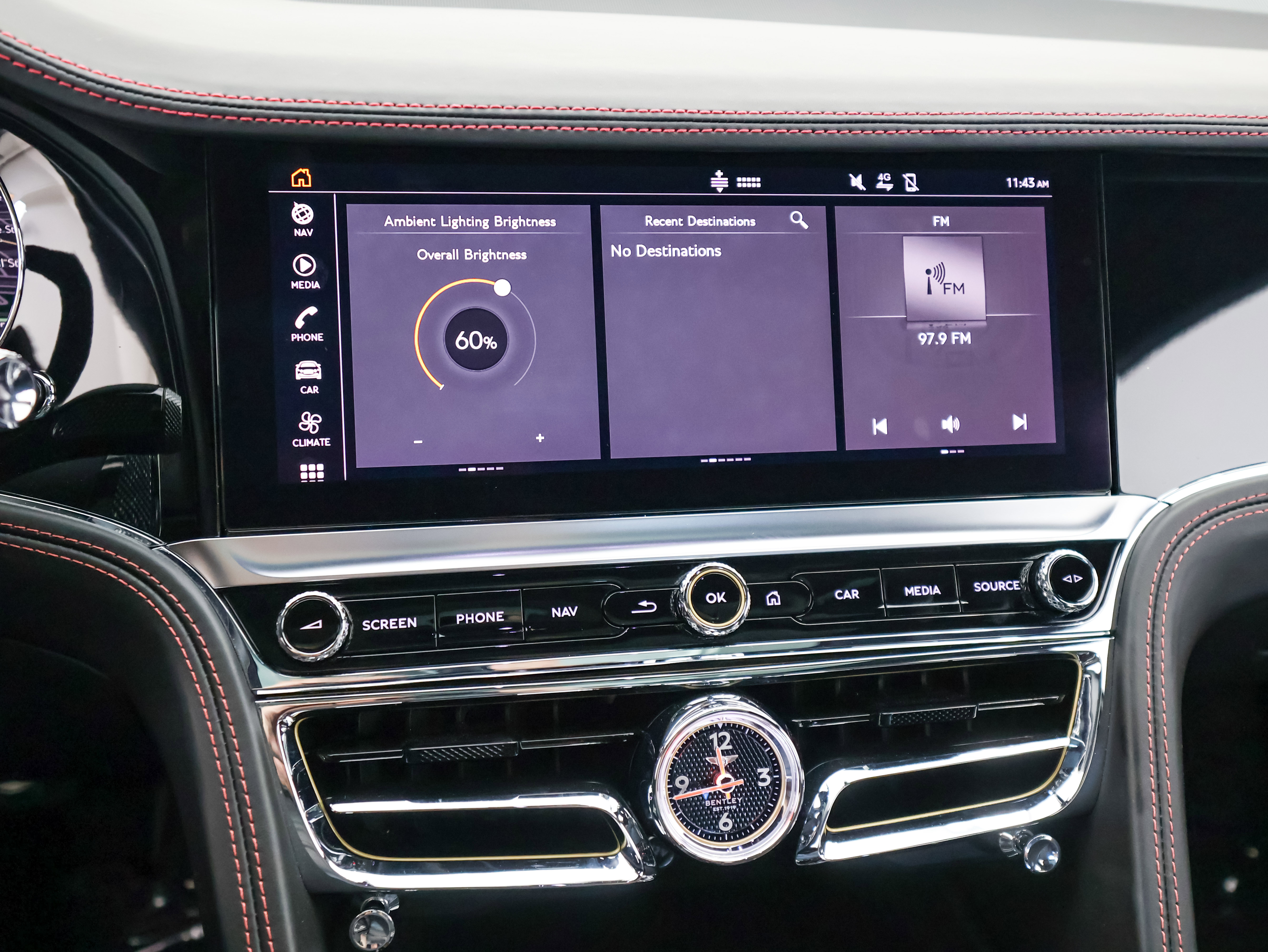Used 2022 Bentley Flying Spur V8 image 32