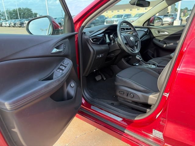 Used 2021 Buick Encore GX Select w/ Sport Touring Package FWD image 8
