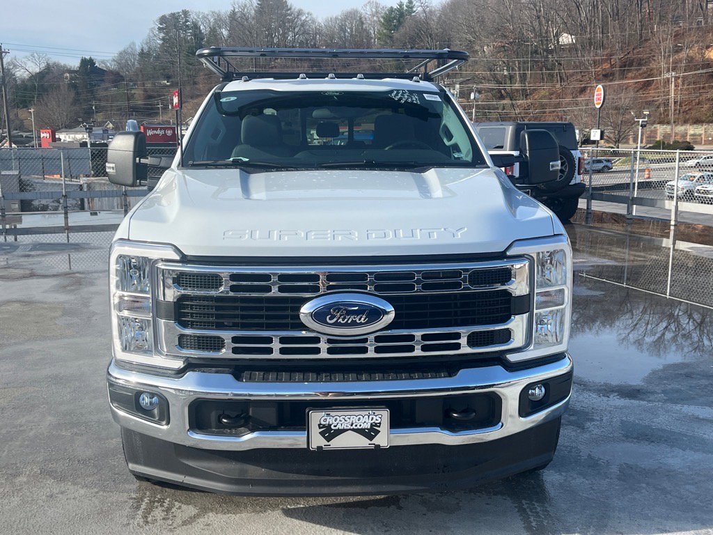 New 2026 Ford F350 XL w/ XL Chrome Package image 7
