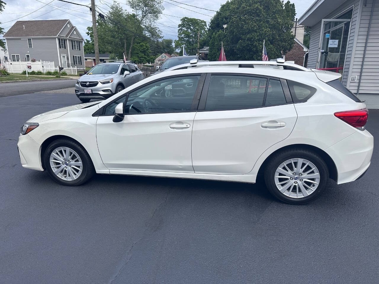 Used 2018 Subaru Impreza 2.0i Premium w/ Eyesight & BSD & Rcta AWD/4WD image 8