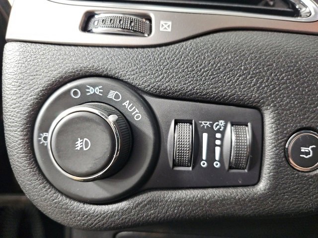 Certified 2022 Jeep Cherokee Limited image 19