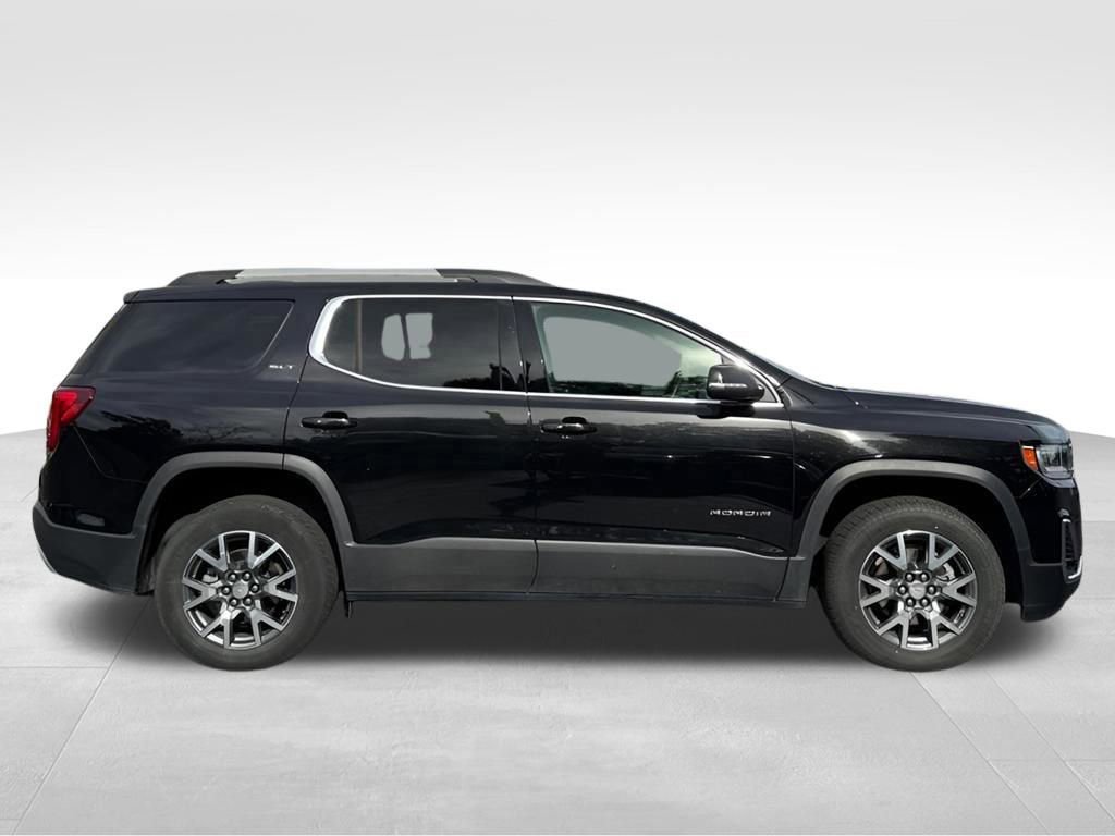 Used 2023 GMC Acadia SLT image 4