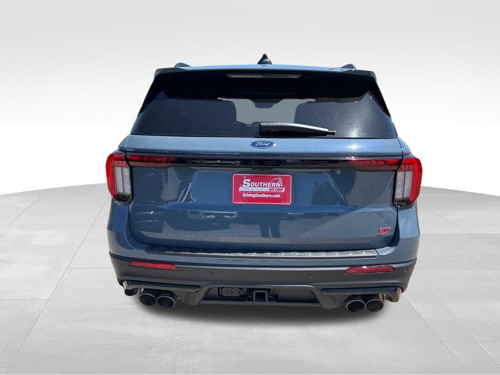 Used 2025 Ford Explorer ST w/ Sun And Sound Package image 4