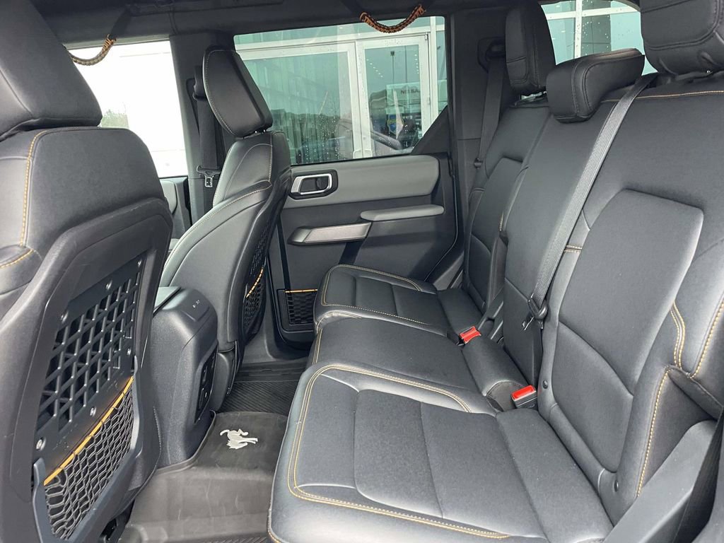 Used 2022 Ford Bronco Badlands w/ Sasquatch Package image 11