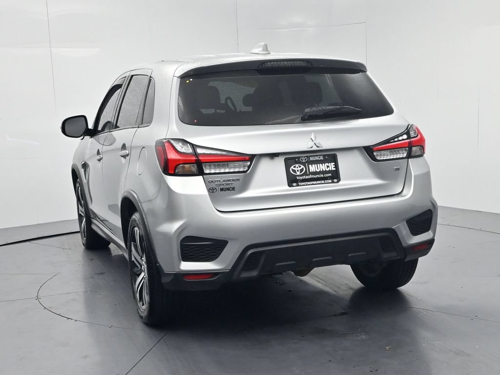 Used 2024 Mitsubishi Outlander Sport SE AWD/4WD image 6