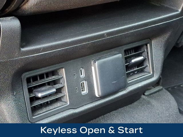 Used 2023 Chevrolet Silverado 1500 LT AWD/4WD image 21