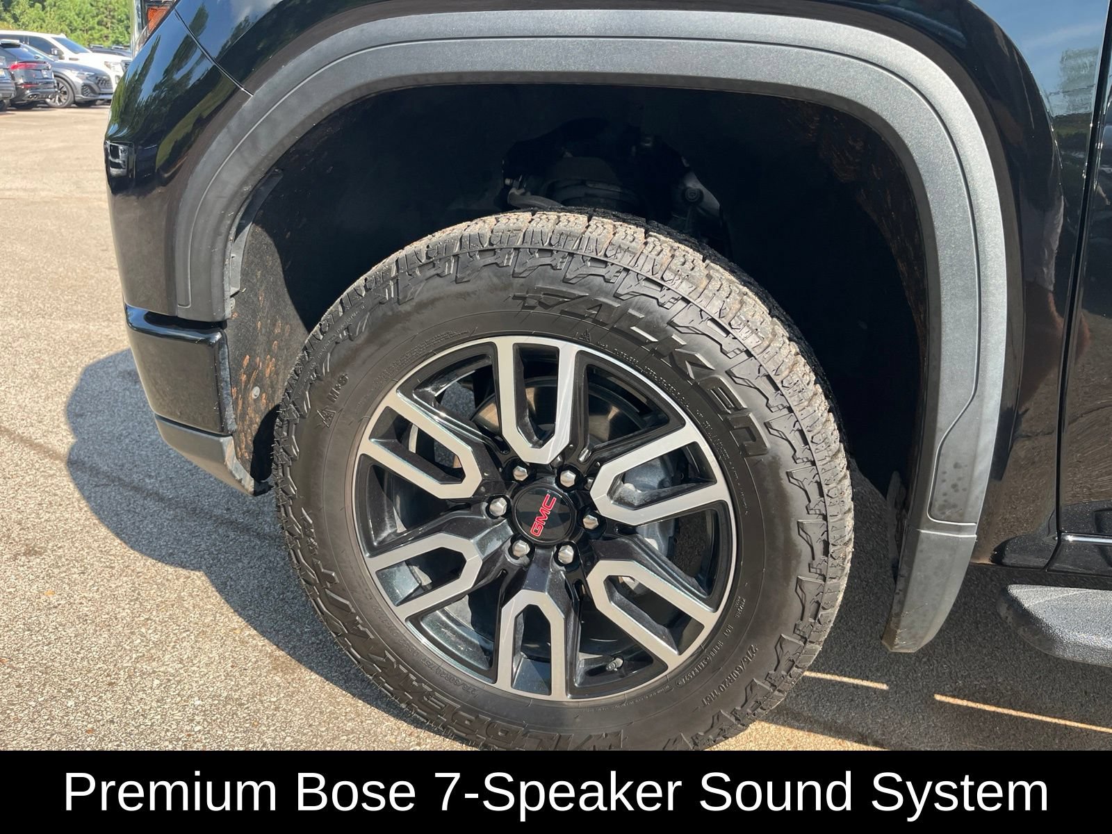 Used 2023 GMC Sierra 1500 AT4 w/ AT4 Preferred Package AWD/4WD image 10