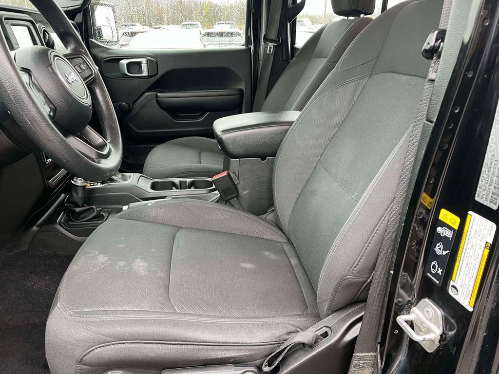 Used 2021 Jeep Wrangler Unlimited Sport image 13
