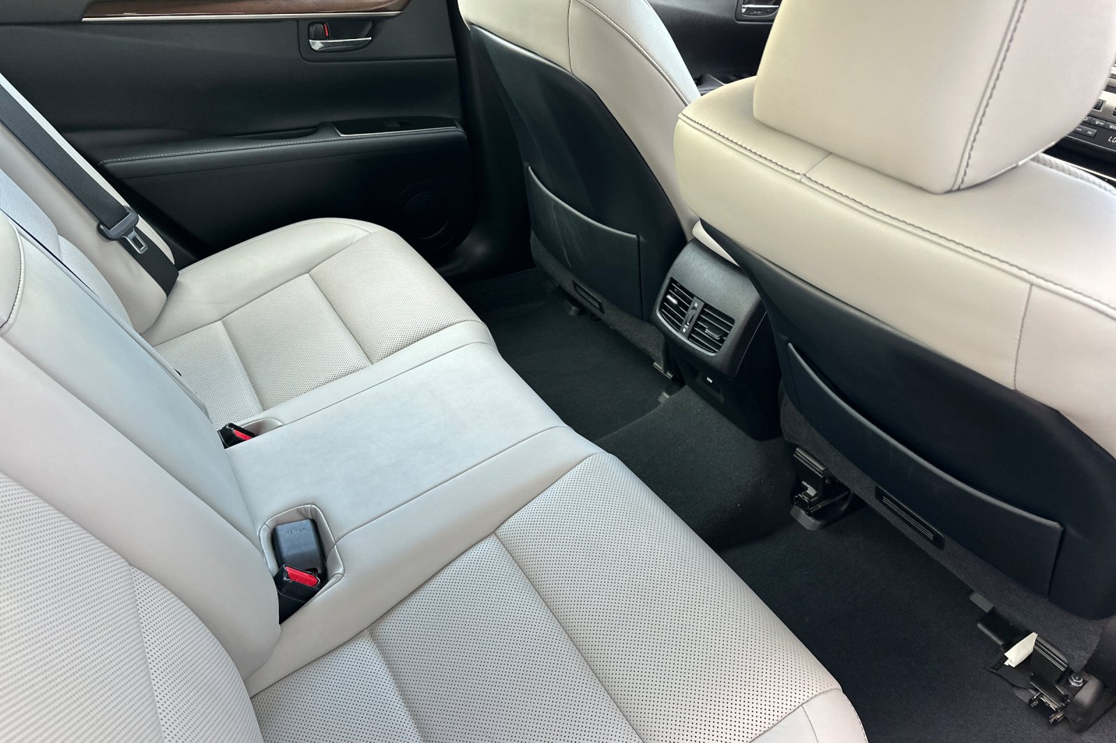 Used 2017 Lexus ES 350 FWD image 31
