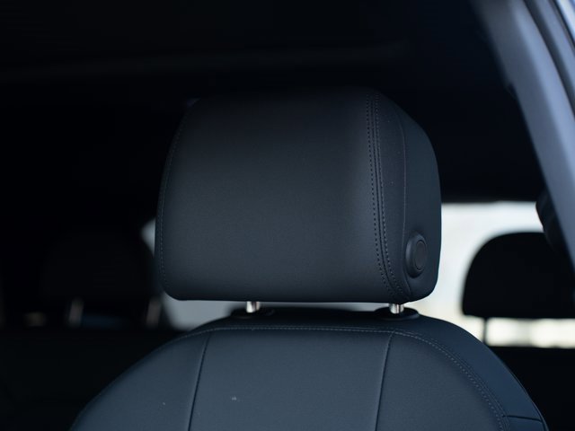 Certified 2025 Audi Q3 2.0T Premium Plus w/ Premium Plus Package image 18