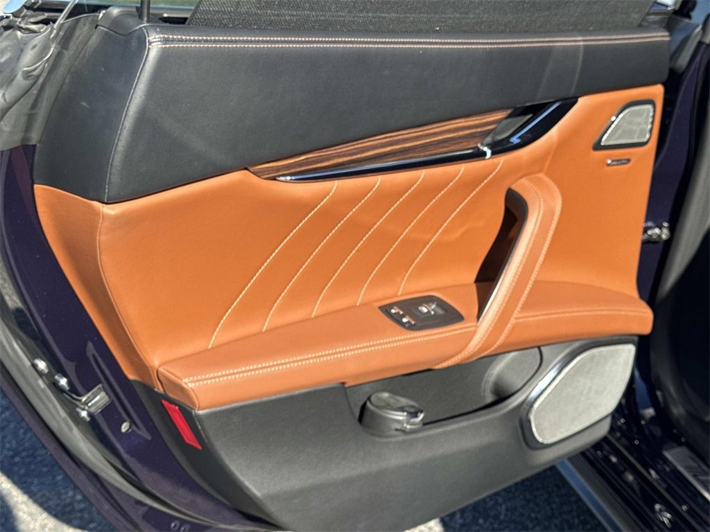 Used 2019 Maserati Quattroporte S image 22