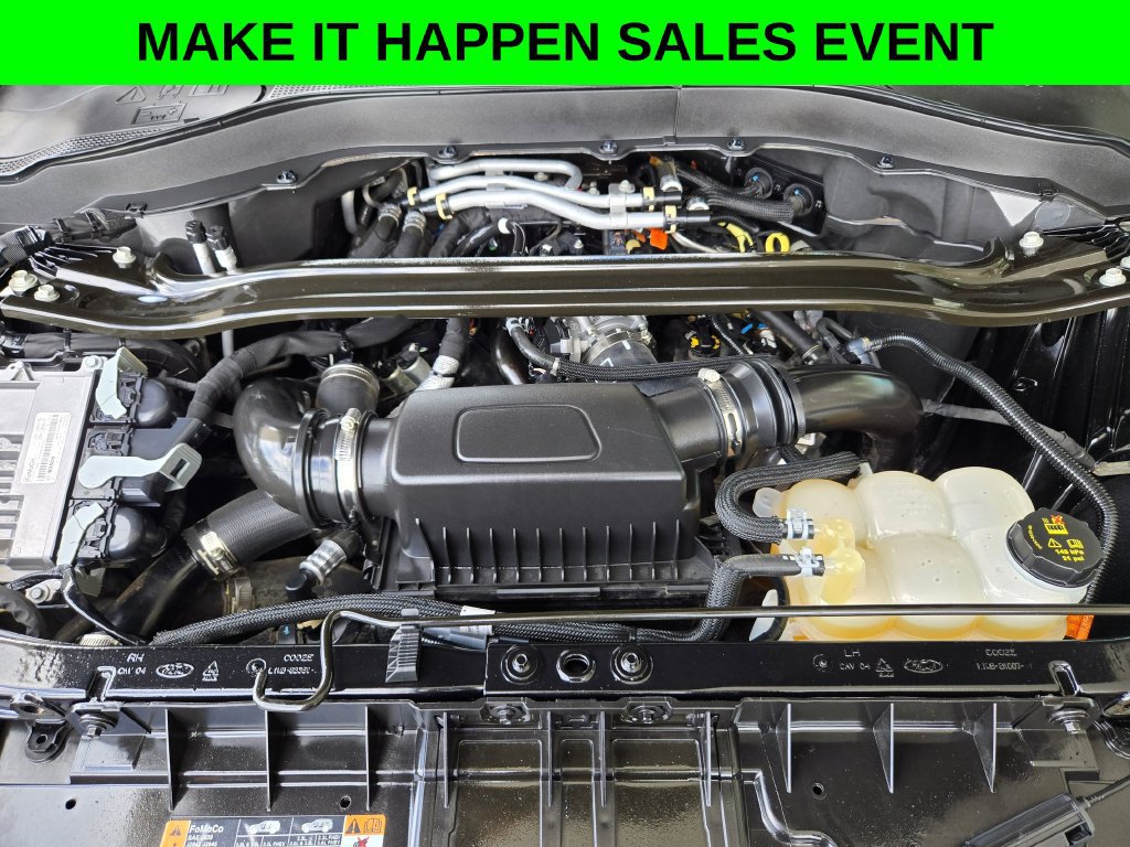 Used 2023 Ford Explorer King Ranch w/ Technology Package RWD image 37
