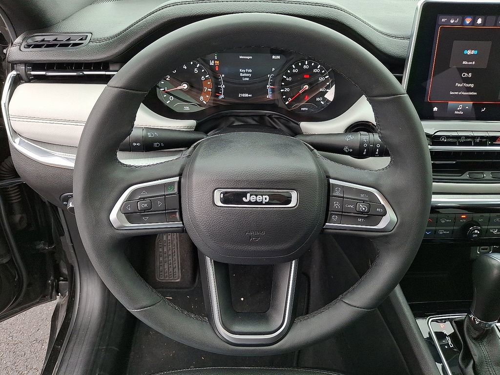 Used 2023 Jeep Compass Limited w/ Sun and Sound Group image 15