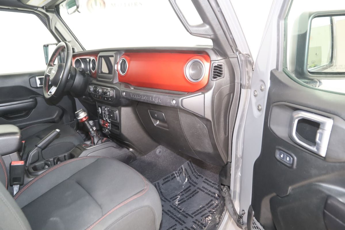 Used 2021 Jeep Wrangler Unlimited Rubicon w/ Safety Group image 42