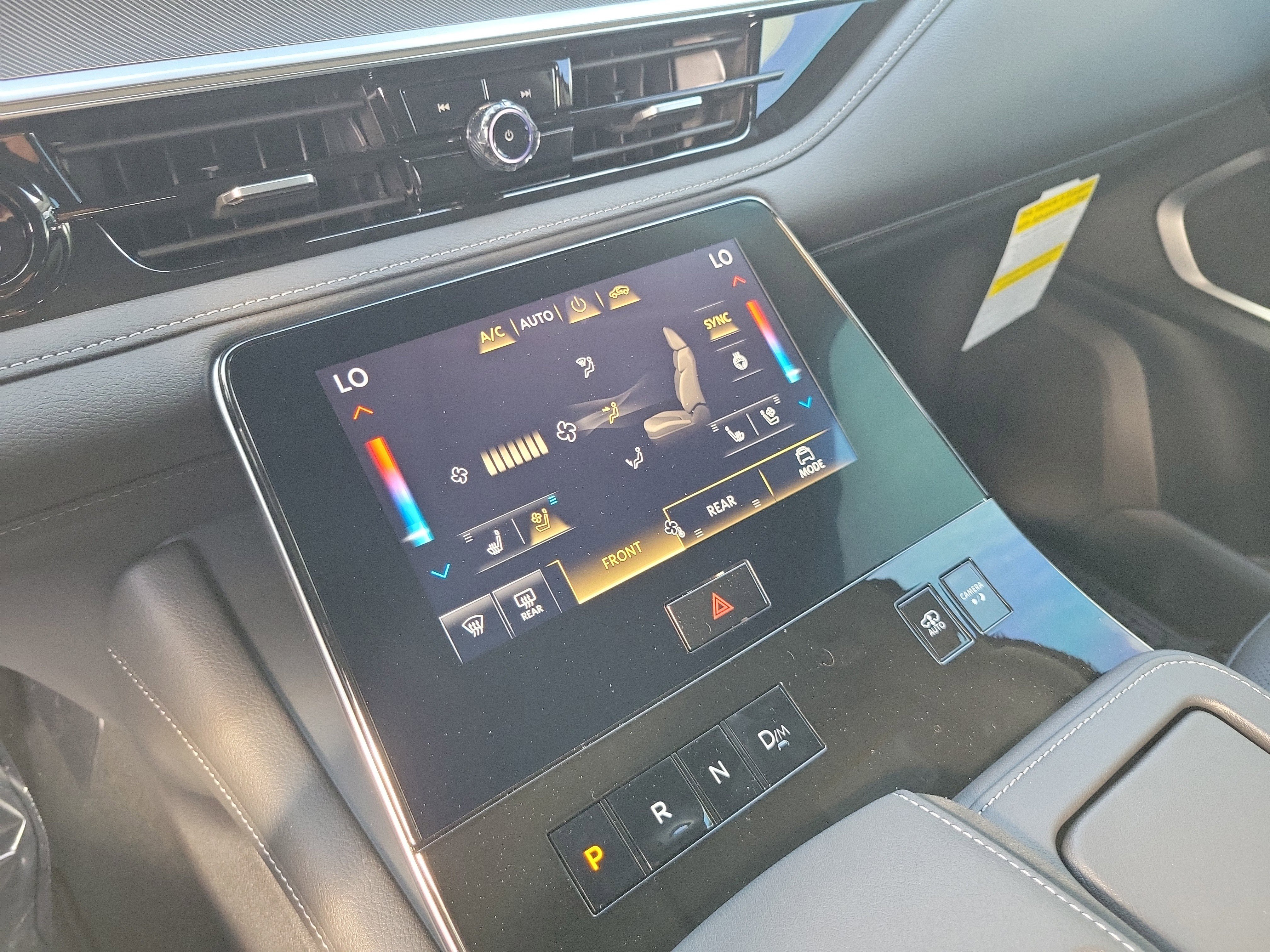 New 2026 INFINITI QX80 Luxe w/ Cargo Package image 21