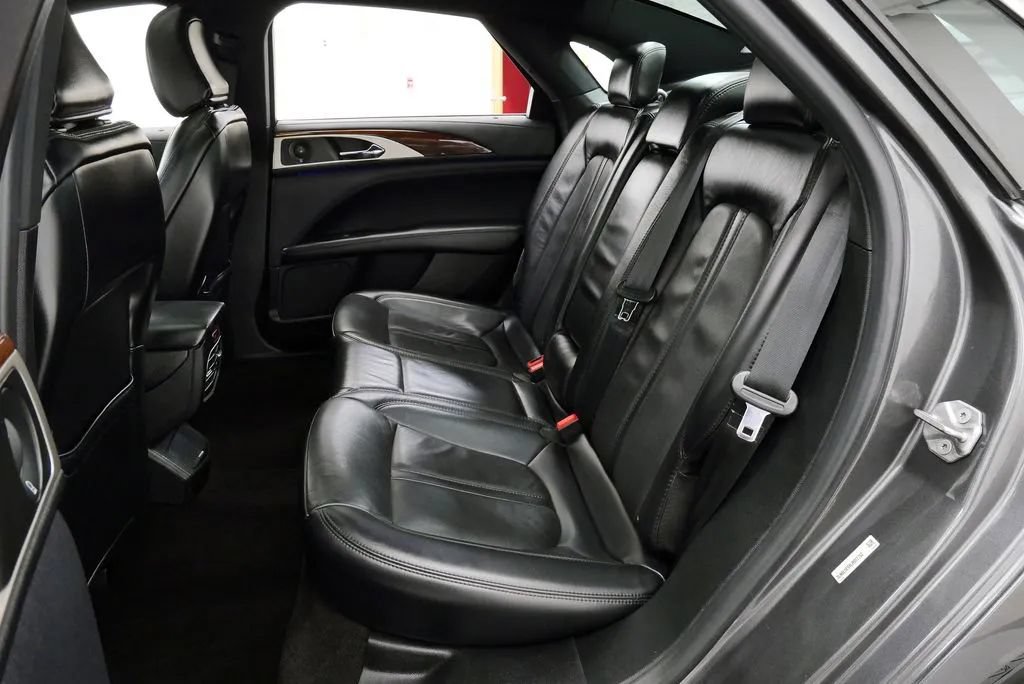 Used 2020 Lincoln MKZ Reserve w/ Elements Package FWD image 20