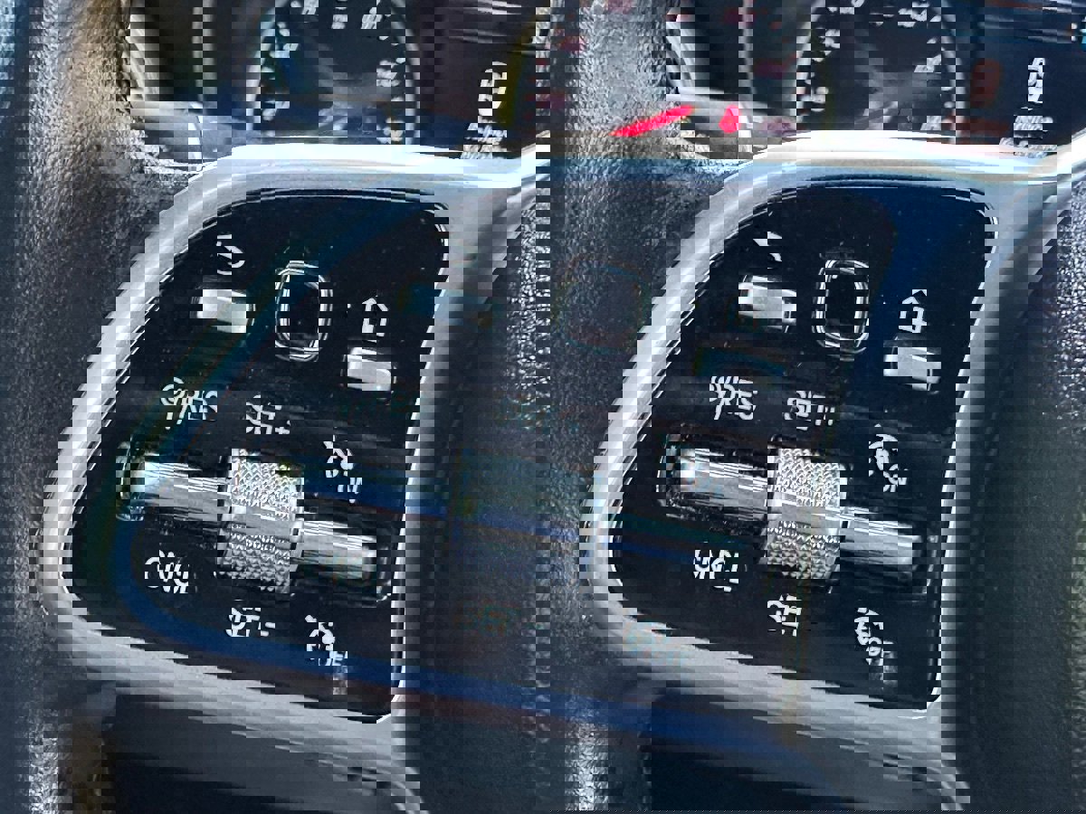 Used 2021 Mercedes-Benz GLC 300 image 25