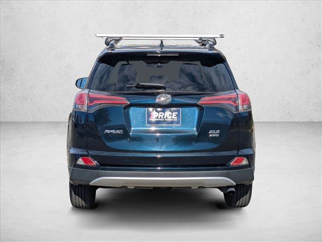 Used 2018 Toyota RAV4 XLE image 7