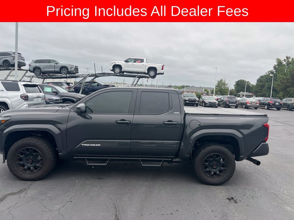 Used 2025 Toyota Tacoma SR5 AWD/4WD image 1